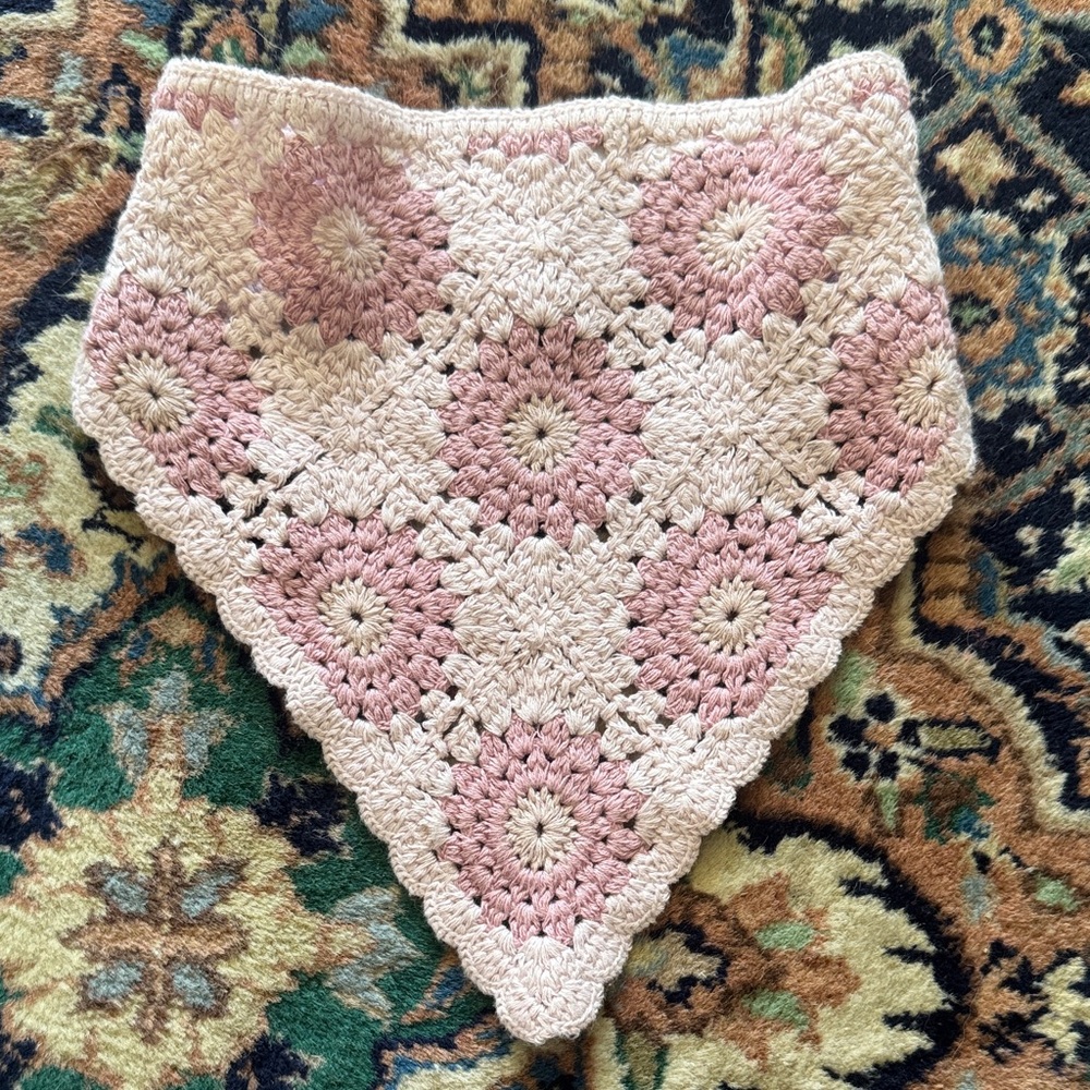 Zara Pink and Cream Crochet Triangle Scarf